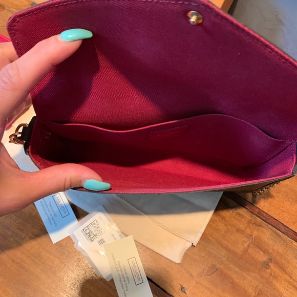 Louis Vuitton Felicie - Picture 6 of 8